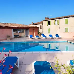 https://les-colonnes-greoux-les-bains.fr-provencehotel.com